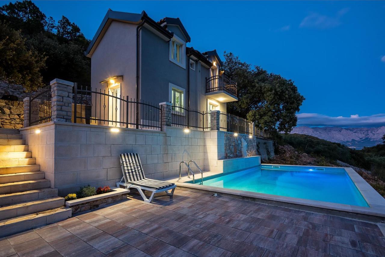 Holiday Home Beyla Pucisca Exterior photo
