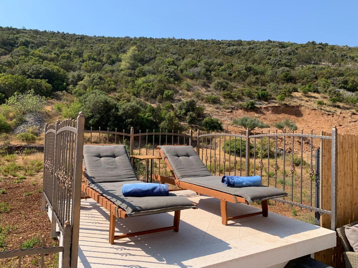 Holiday Home Beyla Pucisca Exterior photo
